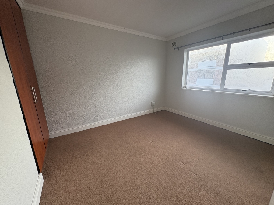 To Let 2 Bedroom Property for Rent in Kenilworth Western Cape